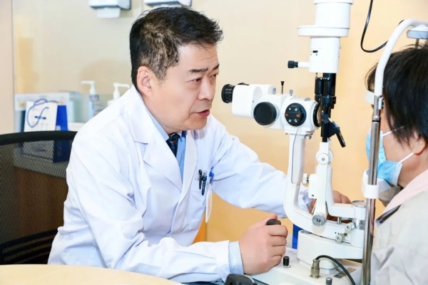 医德医风｜爱尔眼科马勇：用医术雕琢光明，以仁心传递温暖